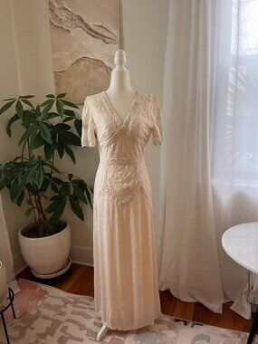 Soieblu Ivory Lace Open Back Wedding Maxi Dress | Size Small